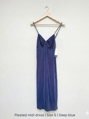 19 Cooper Navy Midi Dress Adjustable Straps Ruched Front NWT Medium